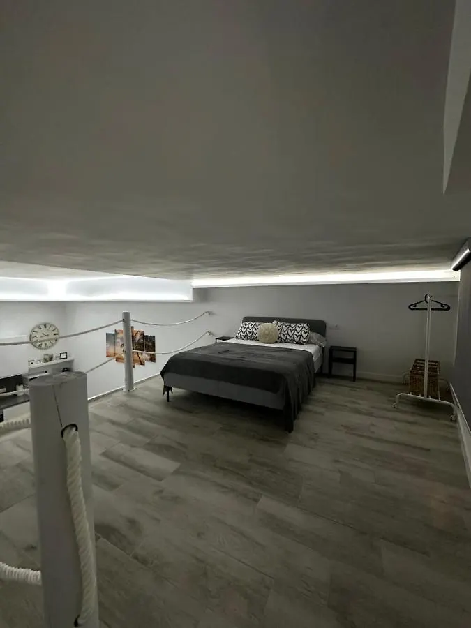 Malaga All-In Apartment