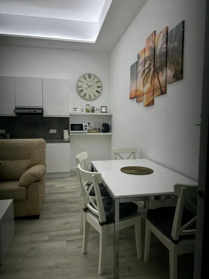 Malaga All-In Apartment